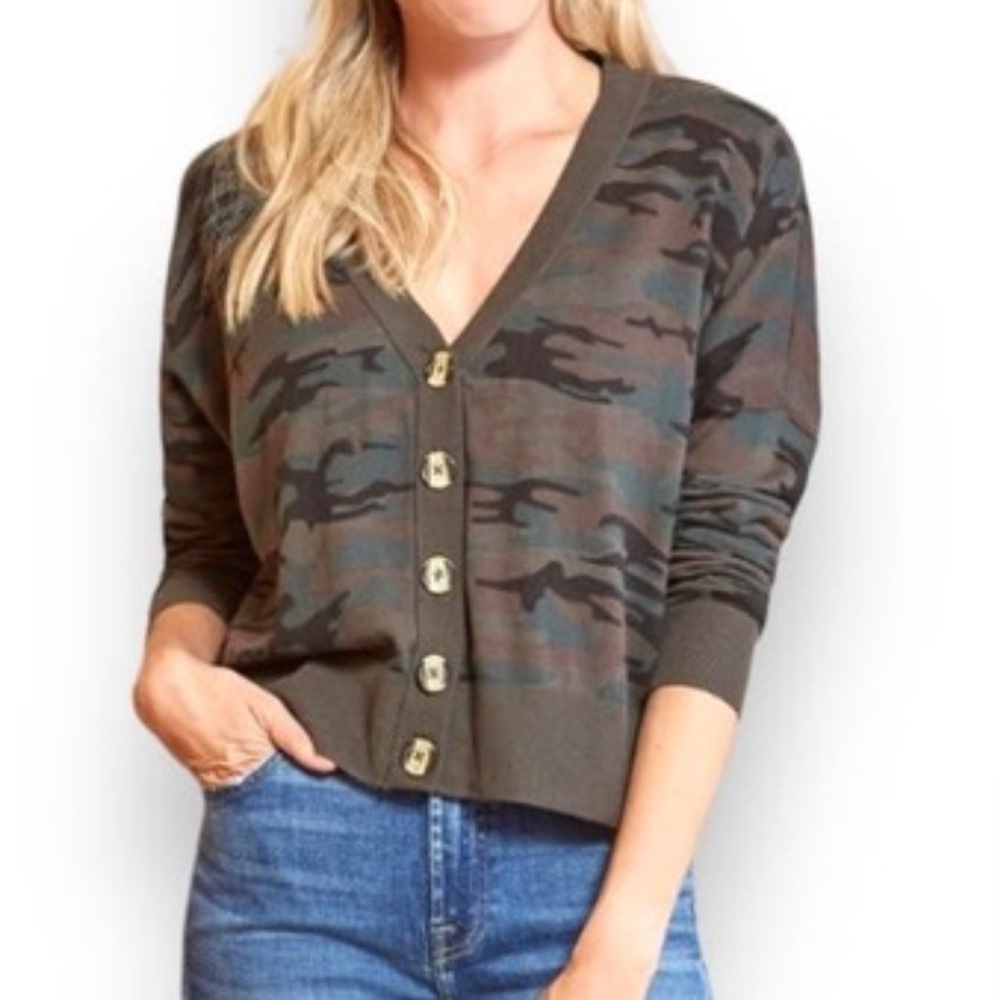 Sanctuary Let’s Hang Long Sleeve Camo Cardigan V-Neck Evereve Trendsend